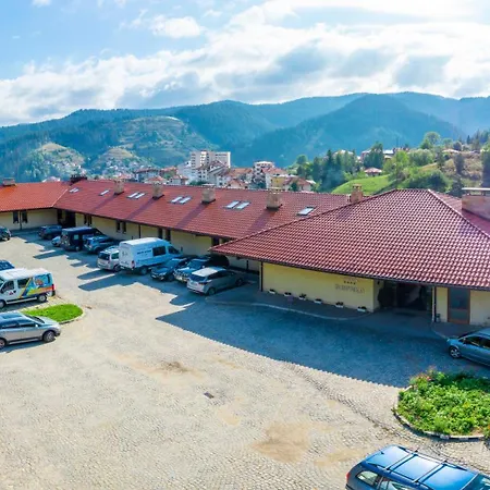 Borika Hotel 4*